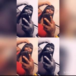 Meet your Posher, Daisha